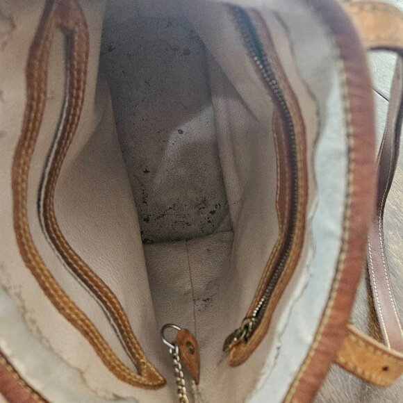 LOUIS VUITTON PETIT BUCKET - Picture 11 of 15